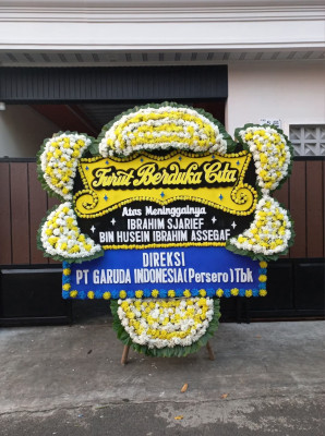 Papan Bunga Duka di Gunungbentang